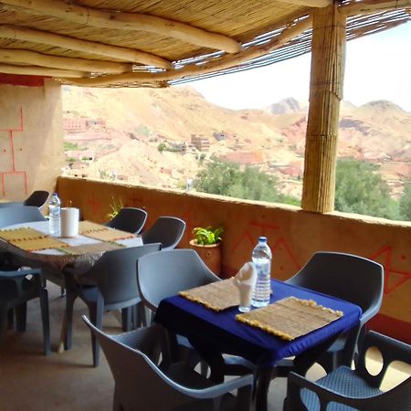 Hotel Restaurant Ait Saderat Boumalne Exterior foto